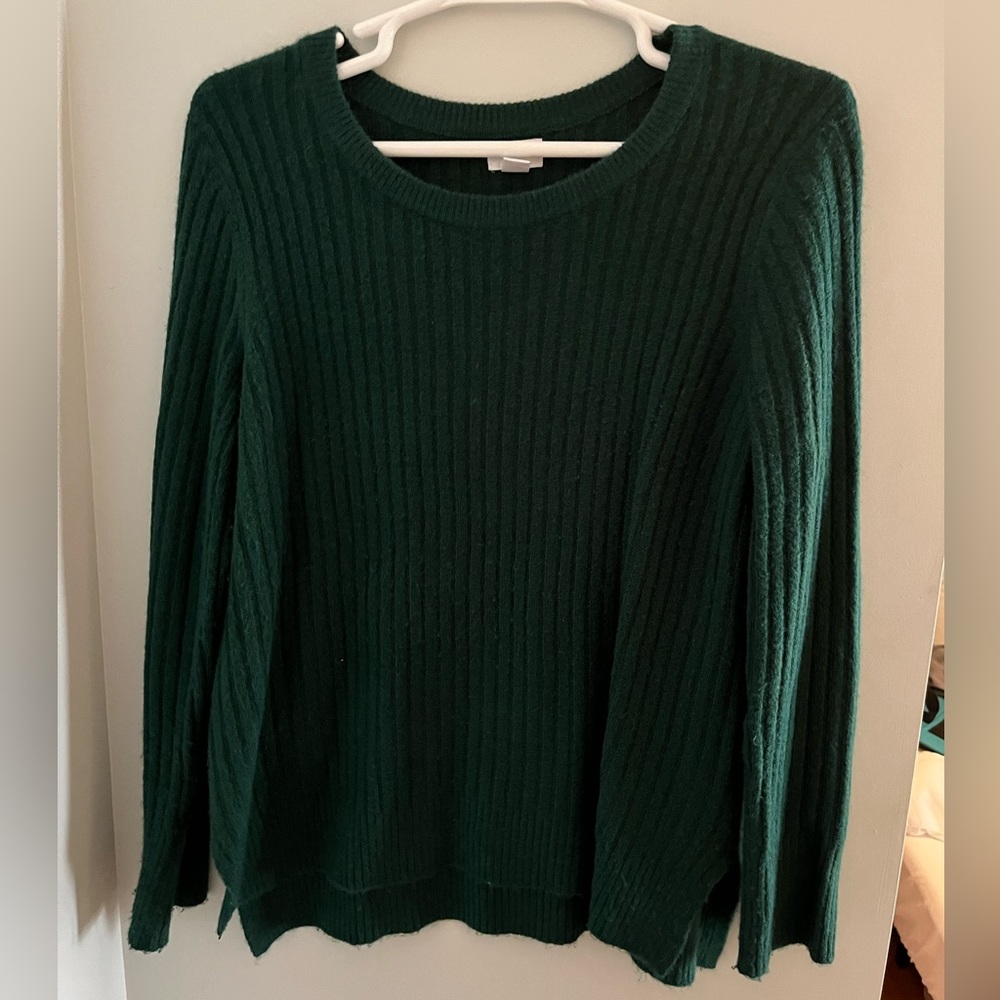 Old Navy sweater